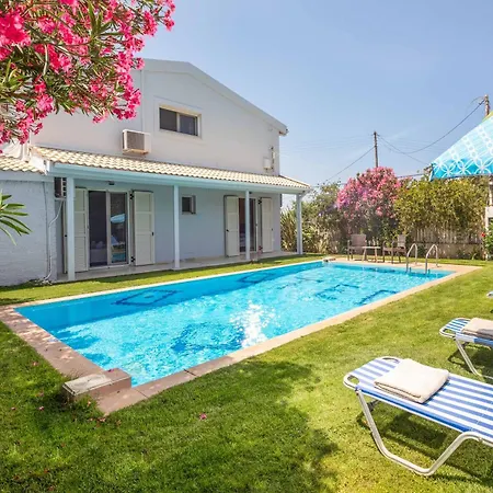 Villa Teo Halikounas
